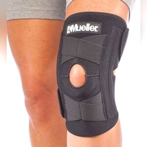 Mueller Self Adjusting Knee Brace Unisex One Size Fits Most